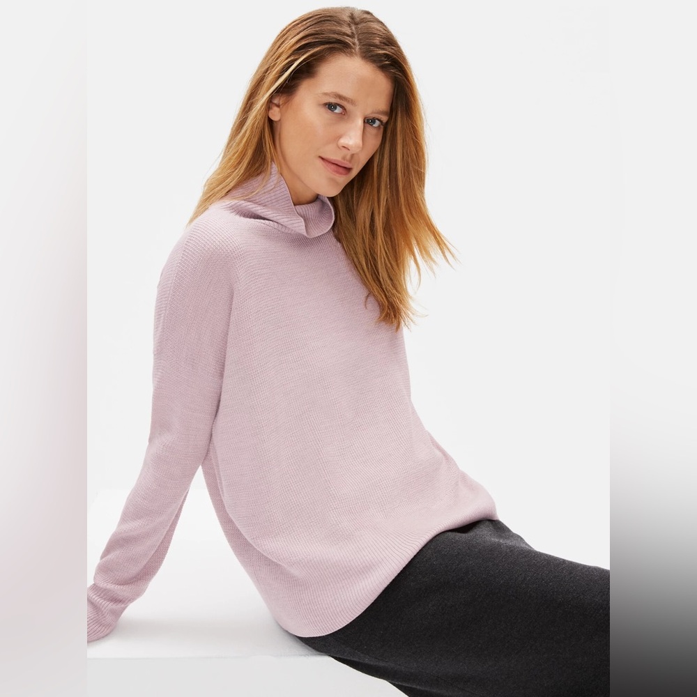 EILEEN FISHER NWOT Fine Merino Box Top In Responsible Wool in Purple